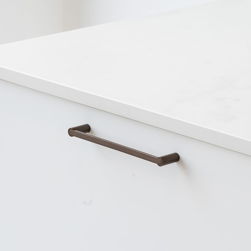 Handgreep Flow - Gebronsd Messing