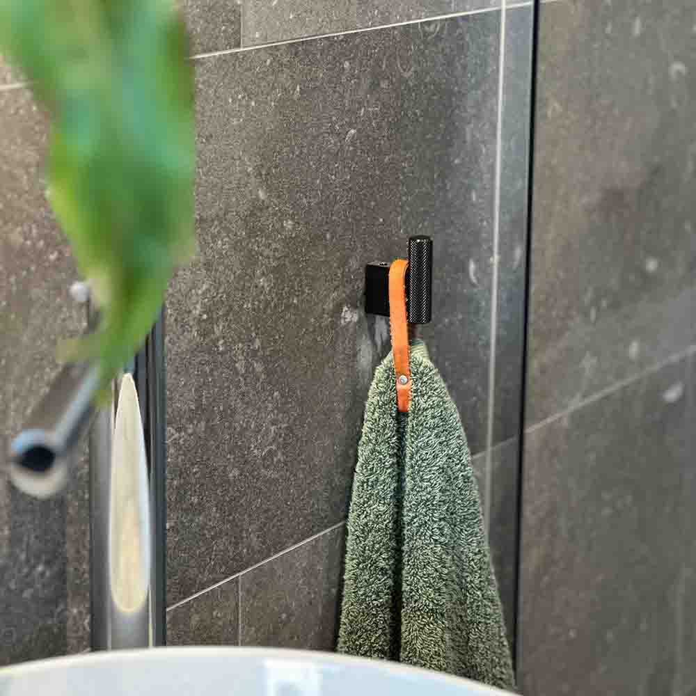 Haak Graf - Mat Zwart